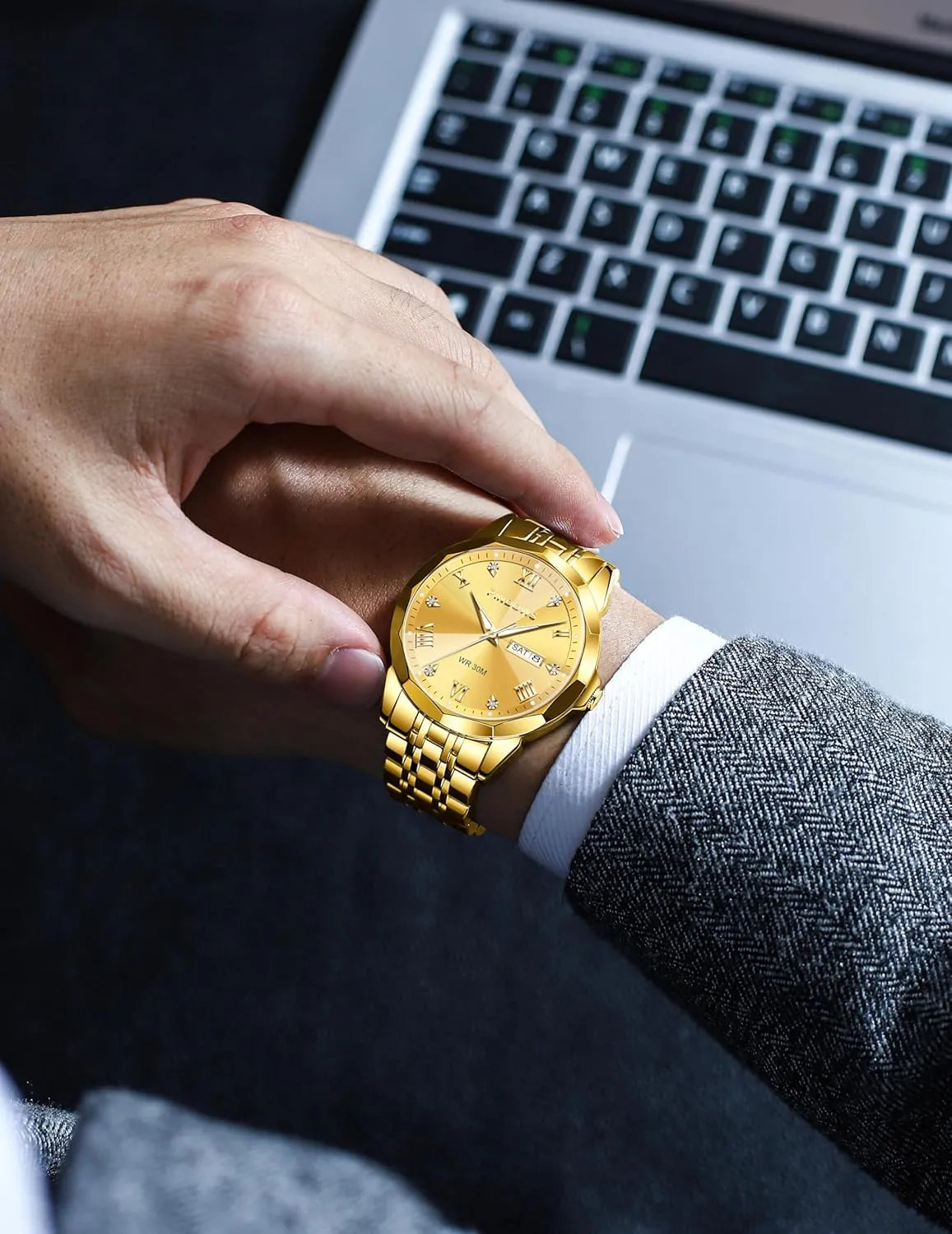 Date Calendar Quartz Watches Analog Stainless Steel Waterproof Luminous Two Tone Business yoke utterly morale acidity absenteeism Watch PINDOWS Watches for Men Diamond 