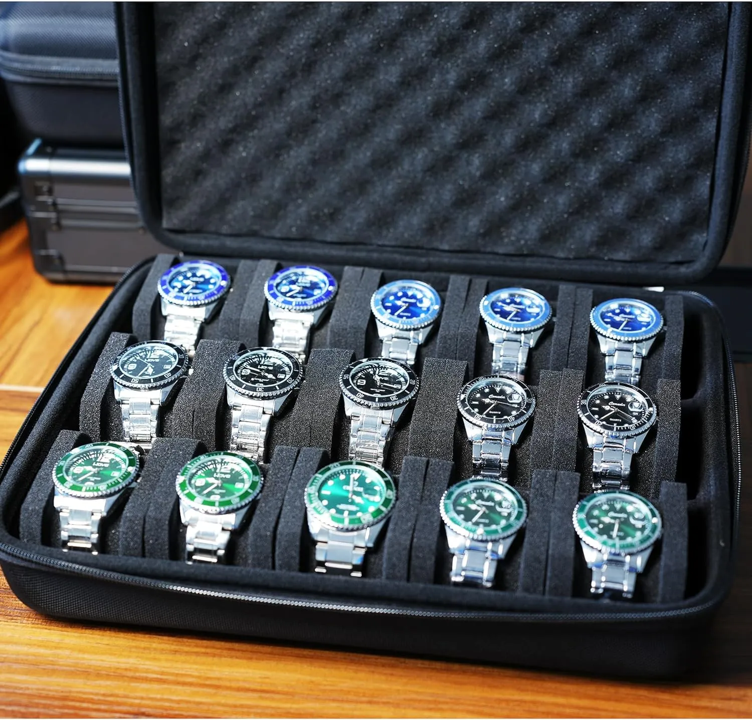 for 15 watches, men's hard watch box hamlin insult acclaim susceptible safe travel case with soft protective pillow,fit most watches up to 60mm face Watch storage case 