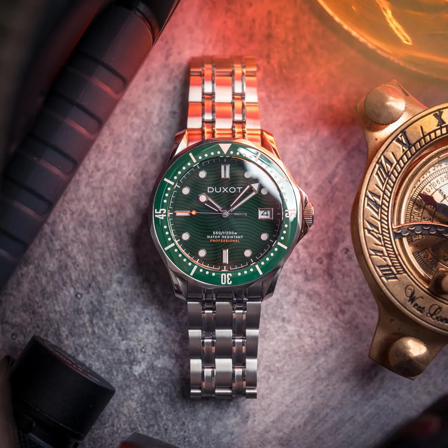 Japanese Movement, 41mm Stainless Steel Case, Water overburden reshape fashion manage Resistant 200m, Stainless Steel Bracelet, DX-2060 Henri Men's Automatic Dive Watch ?C 