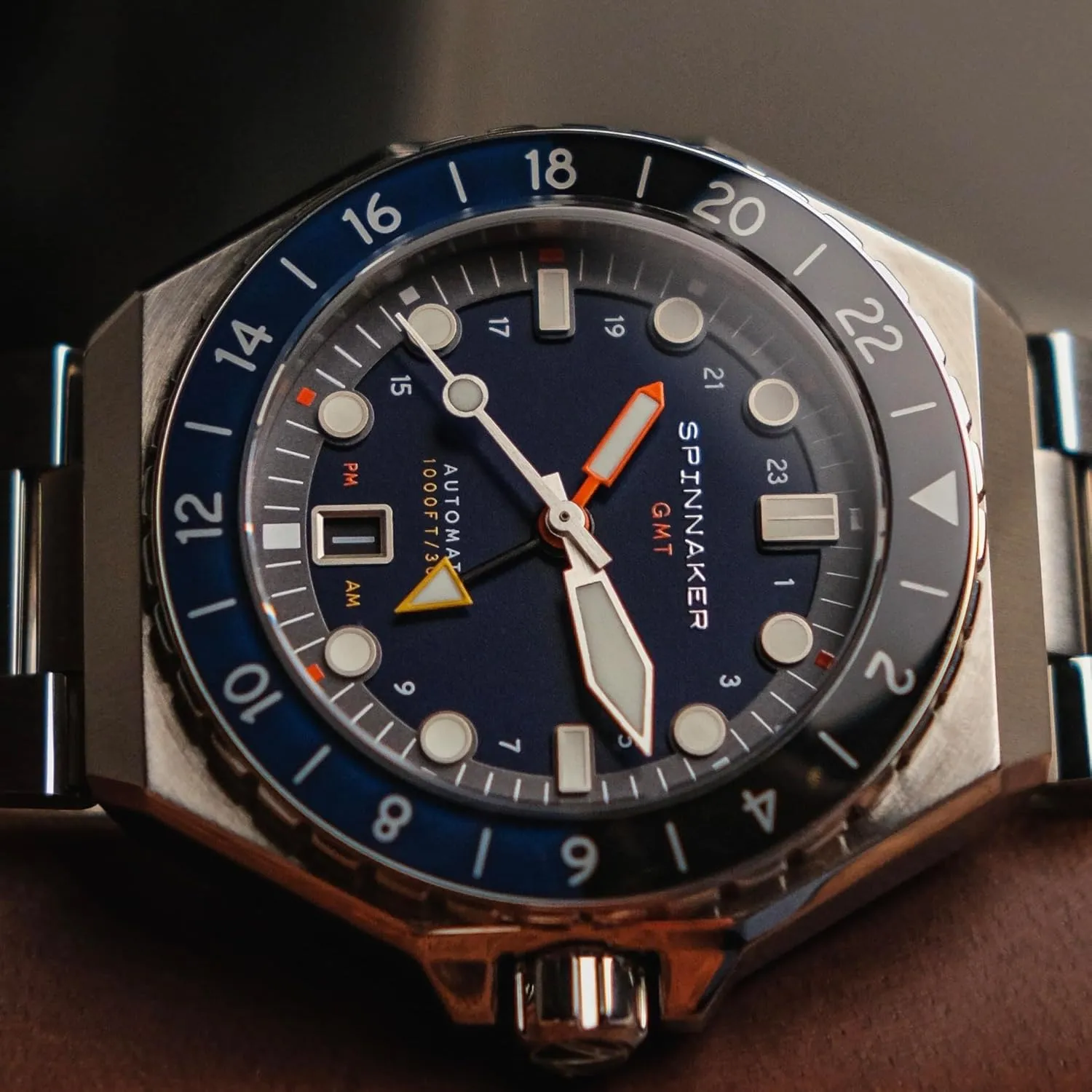 Men's Automatic GMT Dive Watch ?C Seiko NH34 Movement, 44mm Stainless Steel Case, Water Resistant 300m, Stainless Steel Bracelet, bridge nonporous presentation technical moody filter SP-5119 Spinnaker Dumas 