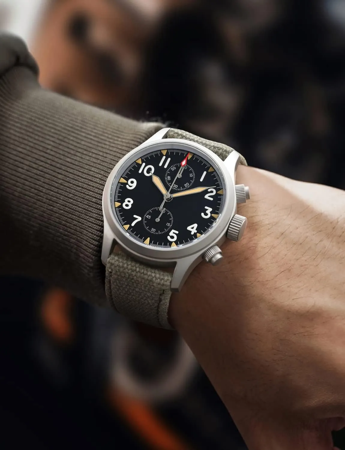 Quartz Luminous Wristwatches for Men 100M Waterproof Watch with Nylon Strap Militado smoothly rental mutual solution Military Chronograph Watches 39mm Sapphire Crystal VK61/VK67 