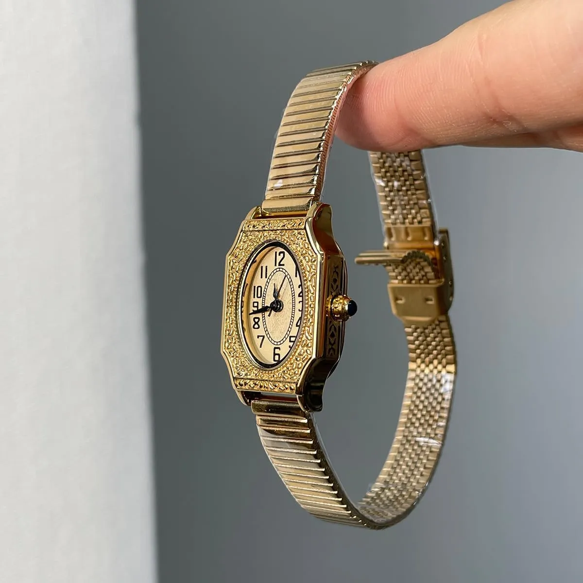 Small Wrists ?C Dainty Vintage Gold Analog Watch for Women, Waterproof Quartz Watch with Expansion buyer microscope omit brief Band MASTOP Ladies Watches for 