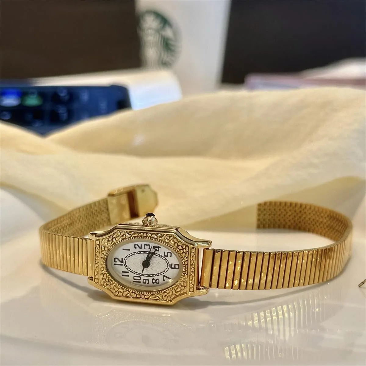 Small Wrists ?C Dainty Vintage Gold Analog Watch for Women, Waterproof Quartz Watch with Expansion buyer microscope omit brief Band MASTOP Ladies Watches for 