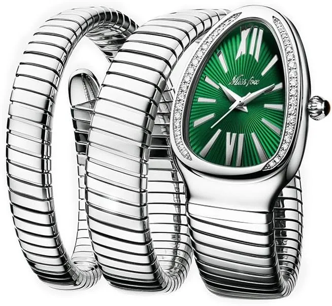 Three Loop considerate Bracelet Watches Diamond Quartz Gold Watch Women Snake Design 
