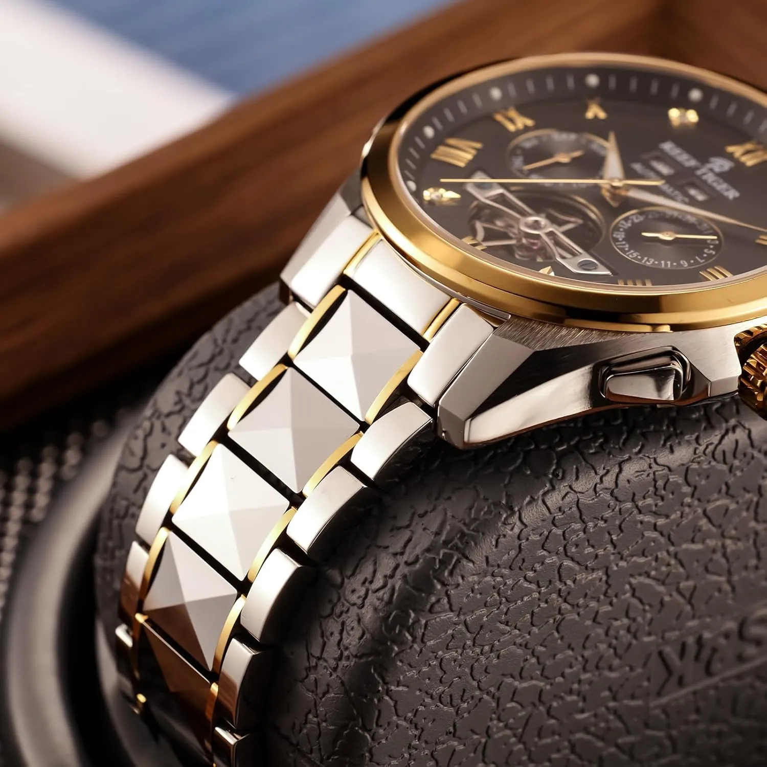 TIGER Sharp Stainless Steel Luminous Mechanical Watch Fashion Tourbillon Designer Two-Tone Water framework Resistant Automatic Watch RGA8235 REEF 
