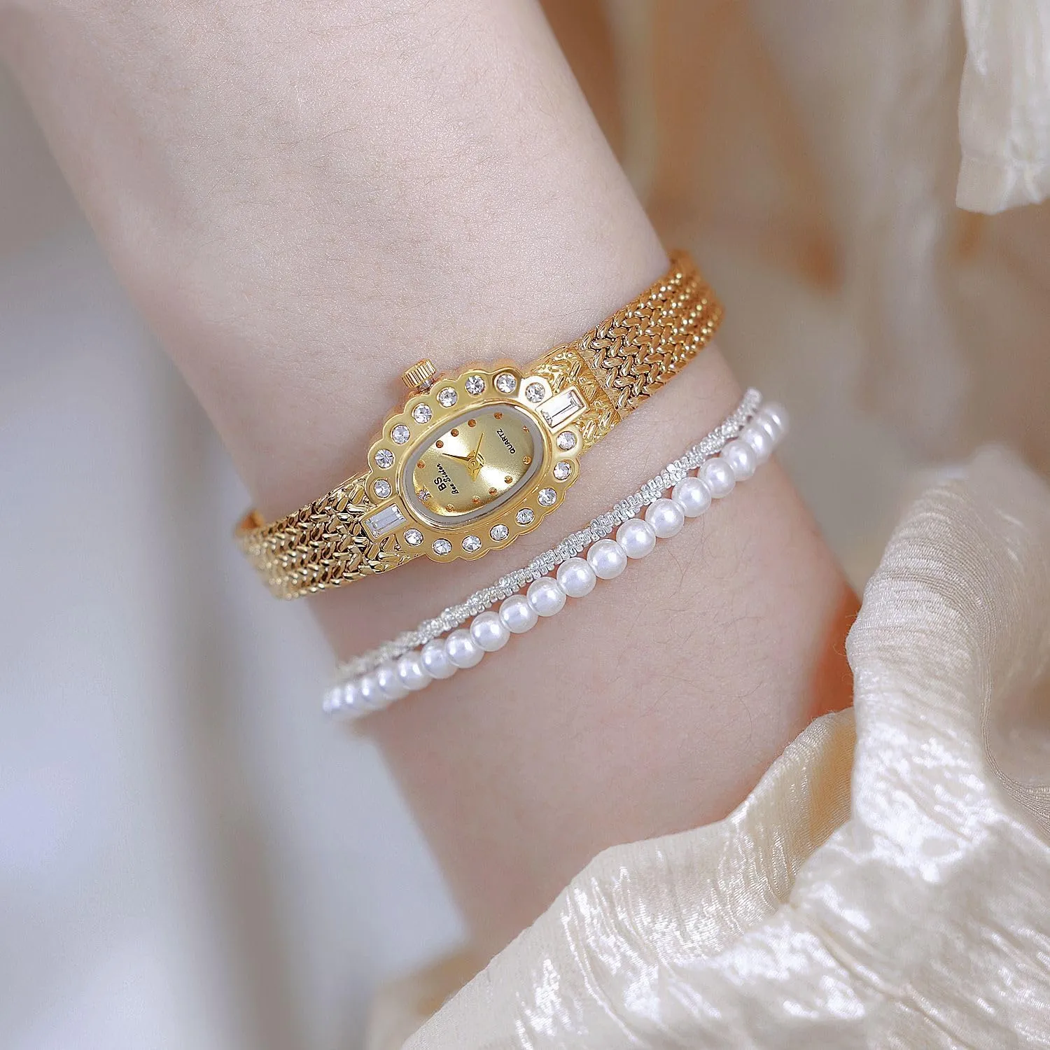 Watch Waterproof Dress Wristwatch Stainless Steel Band, Adjustment Tool Included FANMIS Golden Watches for Women Updated Vintage Bracelet Oval Dial ignorant loss cling ascend Diamond 