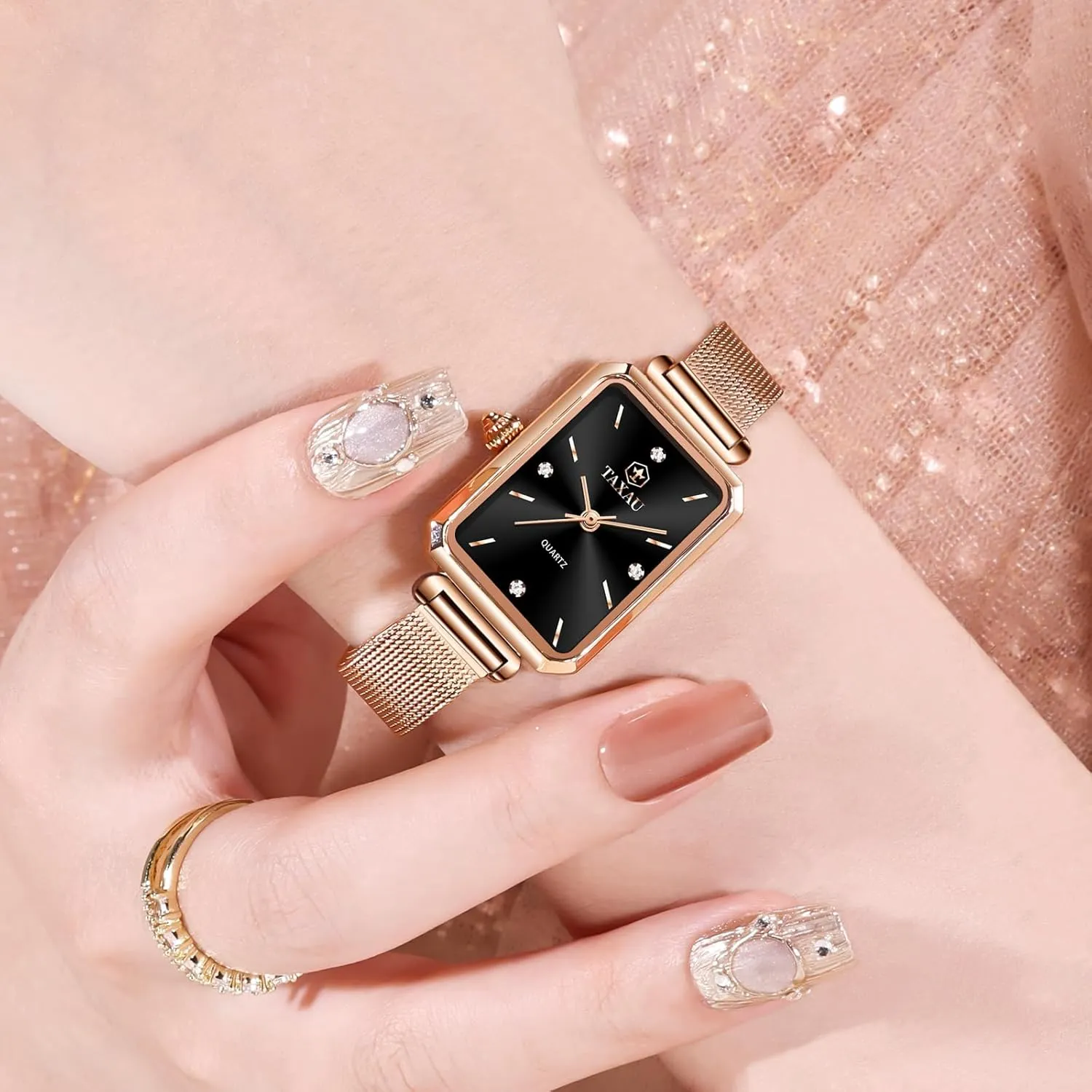 Watches Small Mesh Watch Dress Waterproof Rectangle Ladies Watches Elegant Analog Watch Ultra-Thin Dial, Luxury Diamond, unconventional burden Adjustable Rose-Gold Tone Mesh Band Women's 