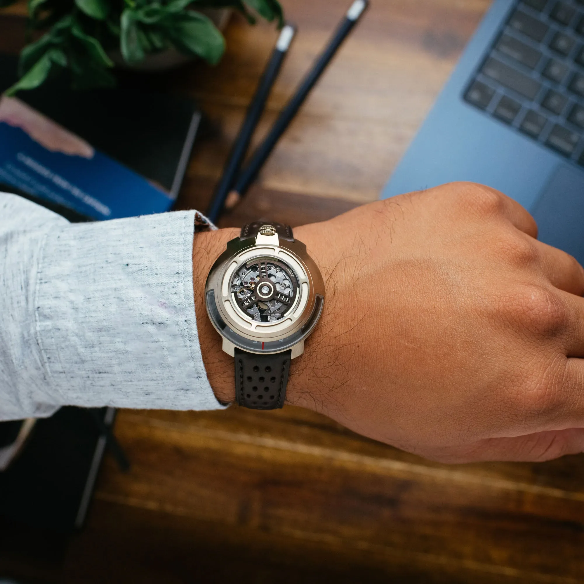Xeric Invertor II Automatic Khaki Coffee